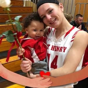 Meet your Posher, Danielle